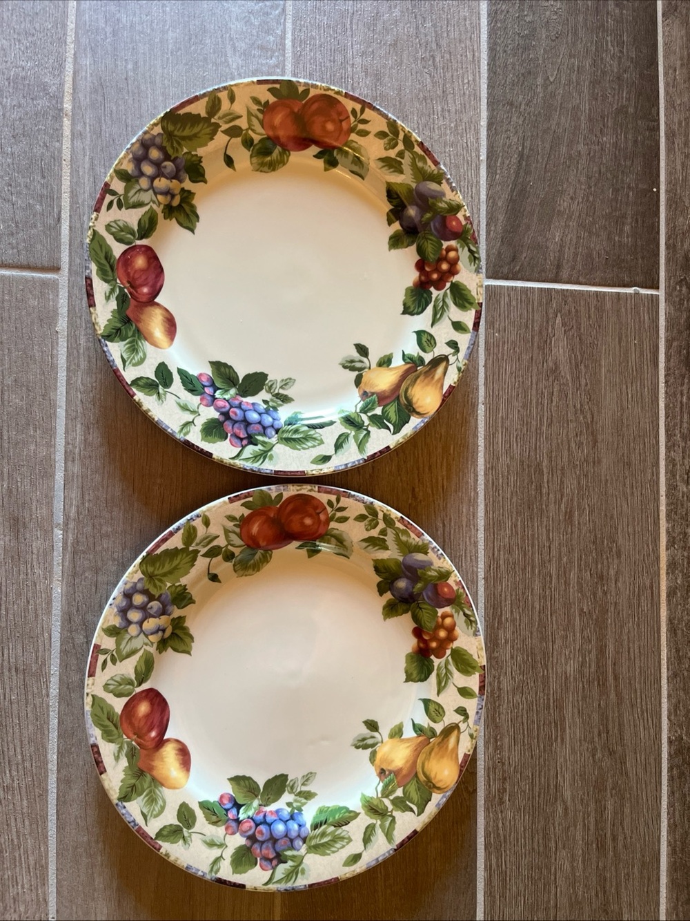 Sakura “Sonoma” Set of 2 Dinner Plates excell fruit pattern